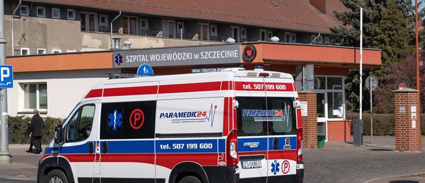 Szpital przy Arkońskiej czeka na dostawę testów