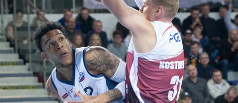 Koszykówka. King i Spójnia w środku stawki