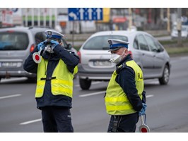 Policja z Żandarmerią Wojskową kontrolowały kierowców w Szczecinie