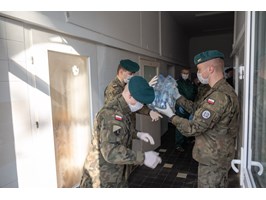 Wojsko wsparło szpital przy ul. Arkońskiej