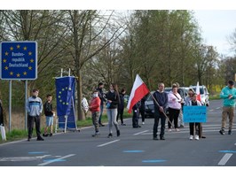 Protest w Rosówku: Otwórzcie nam granice!