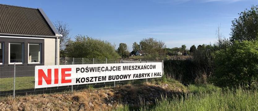 NIE dla hal przy domach. Mieszkańcy Kołbaskowa protestują
