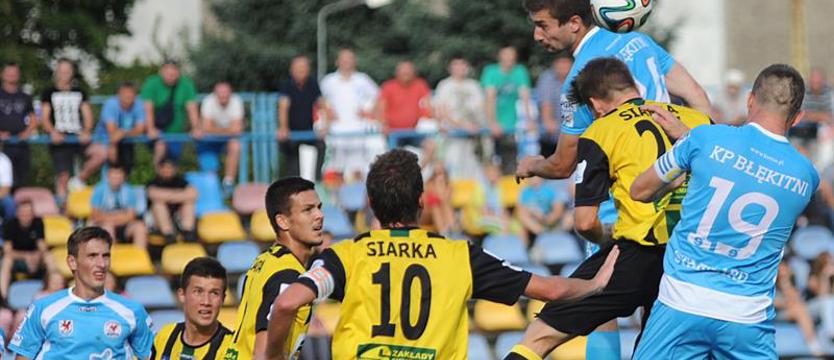 Piłka nożna. Błękitni znów przegrali
