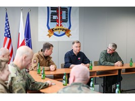Prezydent Duda spotkał się z żołnierzami i mieszkańcami Drawska Pomorskiego
