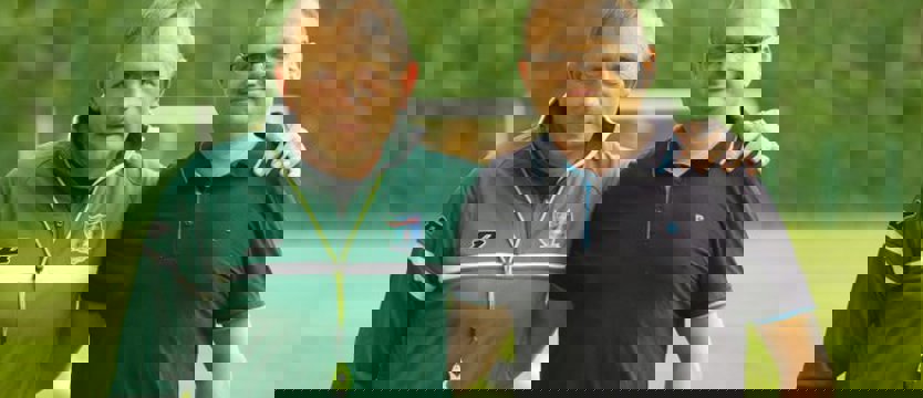 Piłka nożna. Kuras szkoleniowym transferem AP Żaki