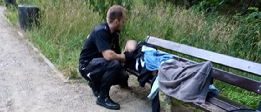 Strażnicy miejscy w akcji. Ratowali życie nastolatki