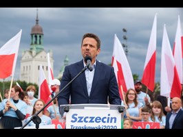 Trzaskowski w Szczecinie – na działkach i na placu