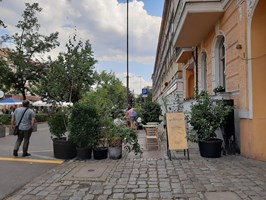 Ogródki w alei Papieża Jana Pawła II w Szczecinie już stoją