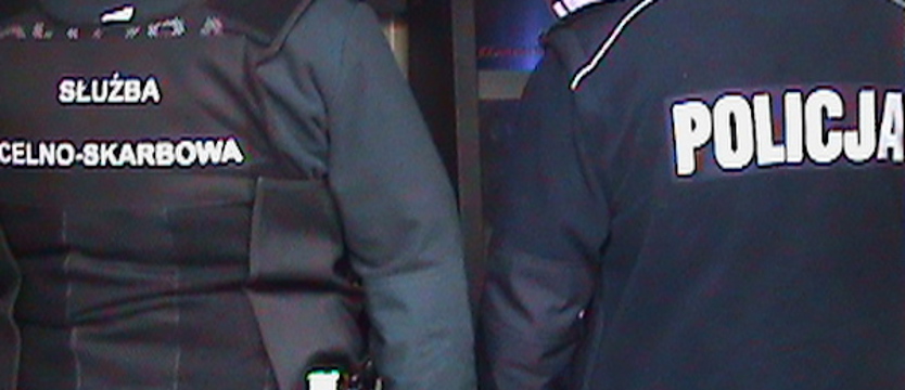 Zlikwidowali karuzelę VAT i odzyskali ponad jeden mln zł