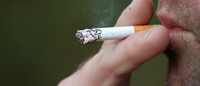 Eksperci: palenie może sprzyjać infekcjom SARS-CoV-2