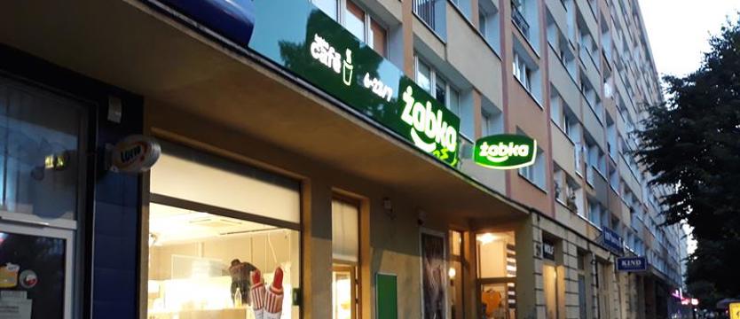 Komu potrzebna kolejna Żabka?