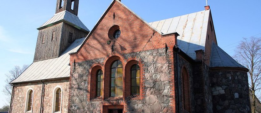 Kto brał udział we mszy w Różańsku? Sanepid szuka wiernych