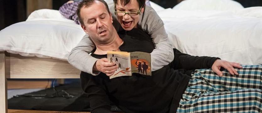 Teatry wracają! Abba, seks i ugotowany mąż