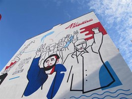 Odsłonili kolejny mural w Szczecinie upamiętniający Sierpień'80