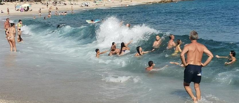 Grecja z perspektywy… wirusa