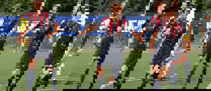 Piłka nożna. Bramkarz uratował wygraną