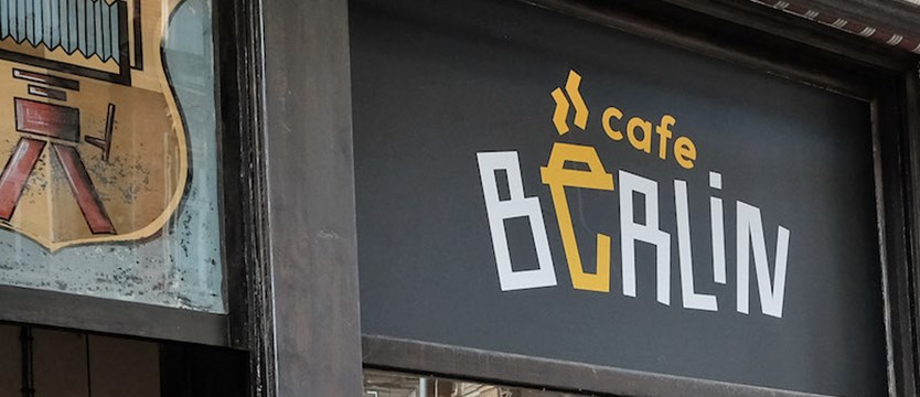 Złodziej sernikożerca okradł Cafe Berlin