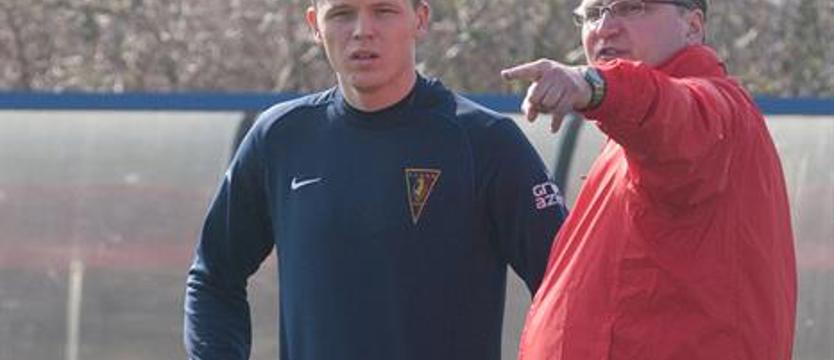 Piłka nożna. Michniewicz do Legii, Stolarski do Pogoni?