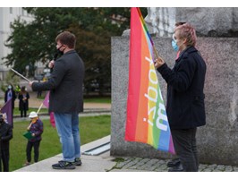 Wiec przy pomniku Adama Mickiewicza. „Nie dla ministra nienawiści”