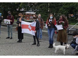Maszerowali w solidarności z kobietami Białorusi