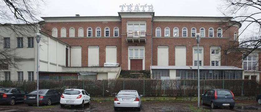 Nie wszyscy aktorzy wyzdrowieli. Teatr za 10 dni wraca ze spektaklami