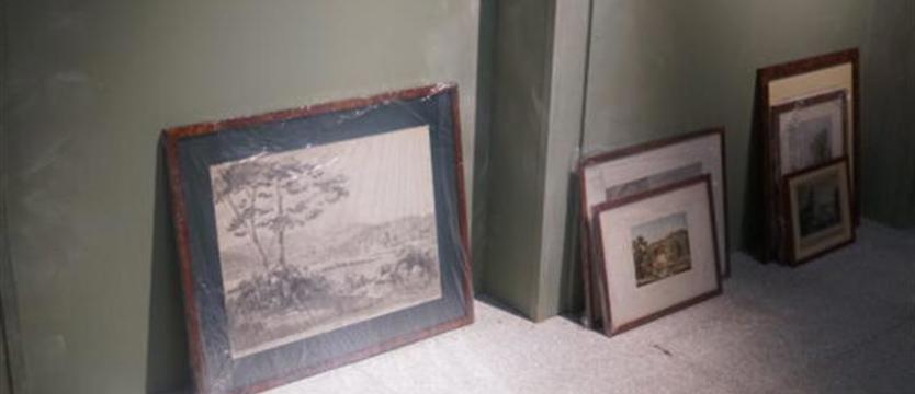 Szczeciński antykwariat chwali się zbiorami w Poznaniu