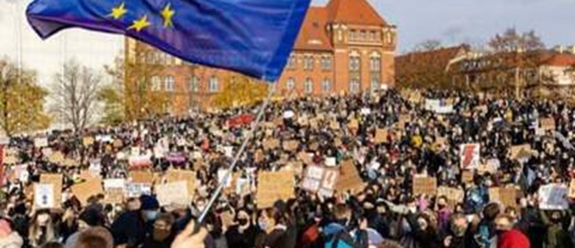 Francuska gwiazda popiera strajk kobiet. Umieściła zdjęcie ze Szczecina