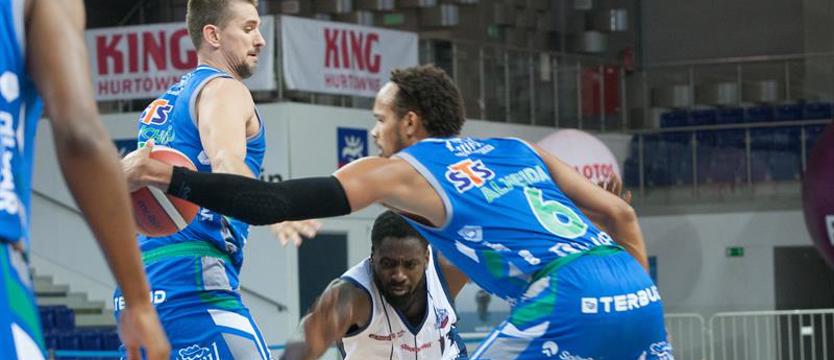 Koszykówka. King został bez hali