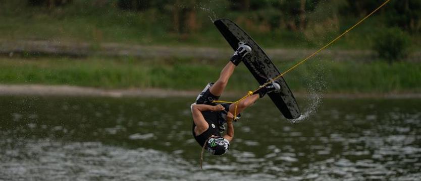 Wakeboard, Wakeskate. Floating Szczecin na podium