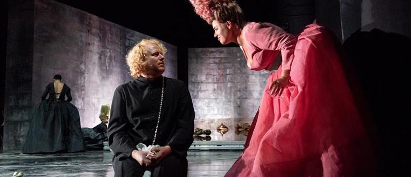 Między obcością a bliskością. Olga Tokarczuk w kwietniu na Uznamie