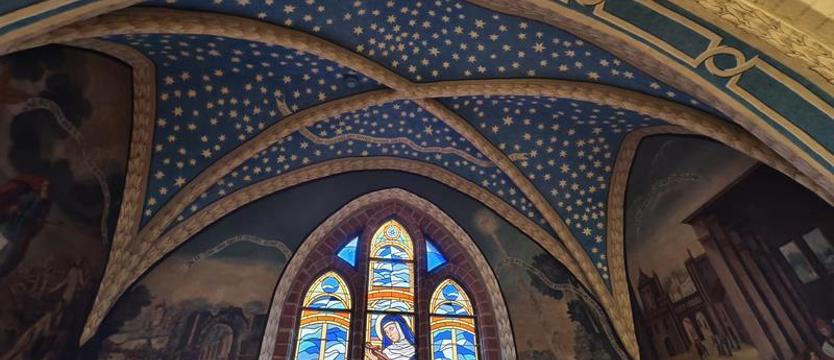 Kościelne kapliczki kolegiaty odzyskały dawny blask