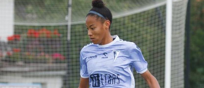 Piłka nożna. Kobieca Pogoń w dziewiątkę wygrała 3:0