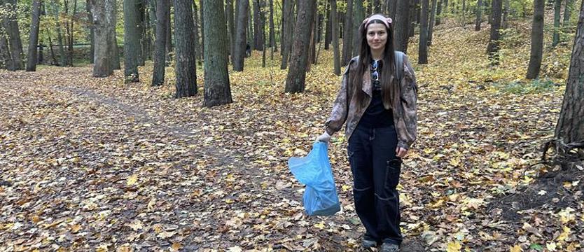 Spotkanie nieopodal Jeziora Goplany. Zbiera po nas śmieci...