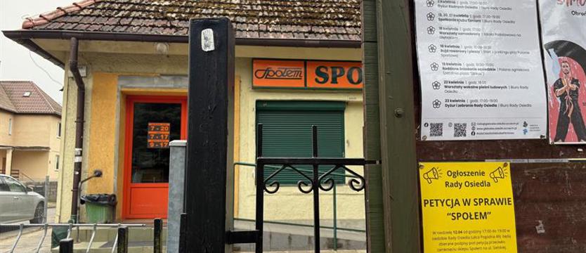 Prawie dwa tysiące osób bez spożywczego na osiedlu? Mieszkańcy walczą o jedyny sklep