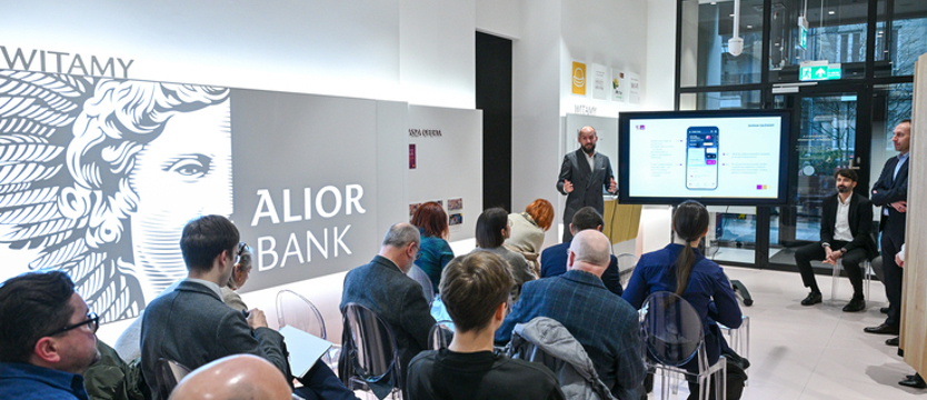 Nowa odsłona aplikacji Alior Mobile: prościej niż kiedykolwiek wcześniej