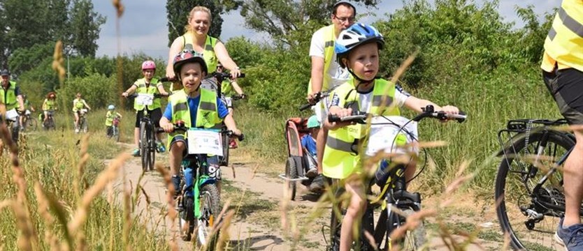 Gryfus zaprasza na rodzinne rajdy rowerowe po Mierzynie i do Rezerwatu Świdwie
