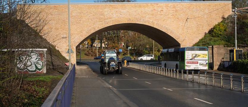 Na ul. Wilczej bez utrudnień. Wiadukt kolejowy po remoncie
