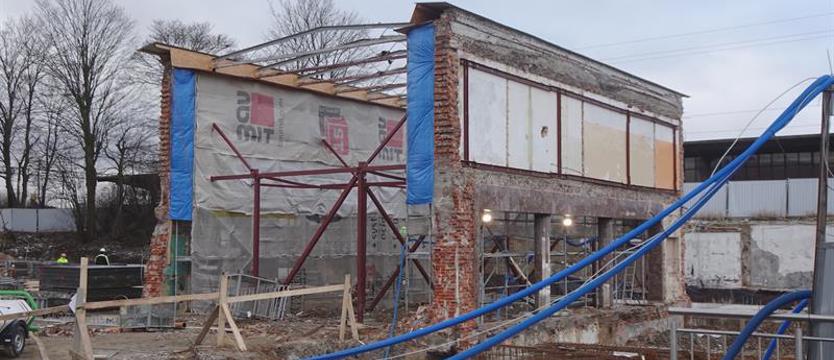 Inwestycja w Koszalinie blisko półmetka. Stary dworzec rozebrany, powstają fundamenty nowego