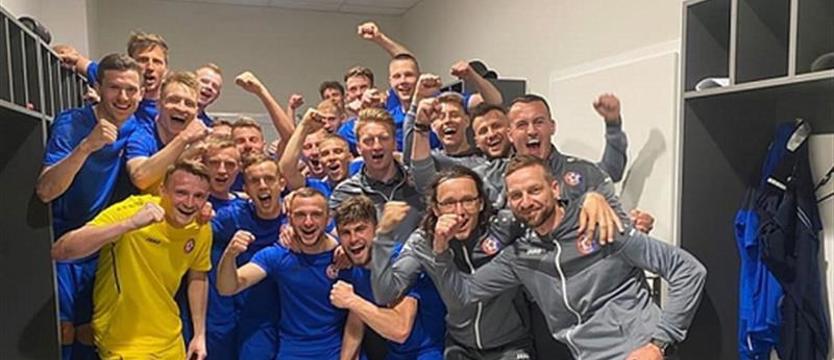 Piłka nożna. Awans ZZPN