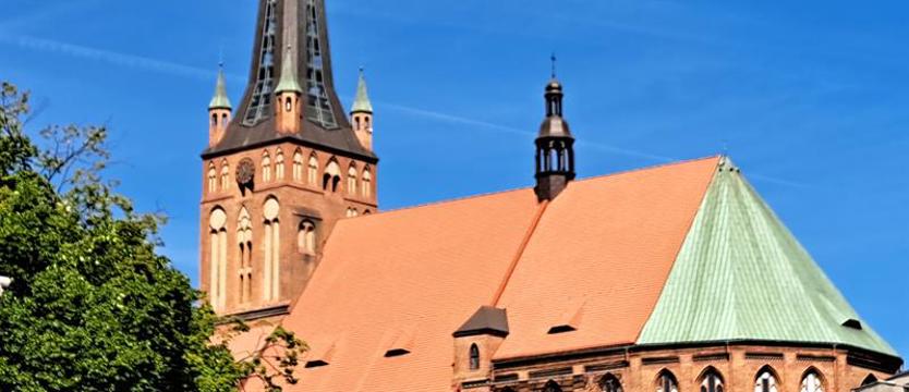 Katedra odzyskuje swój charakter 