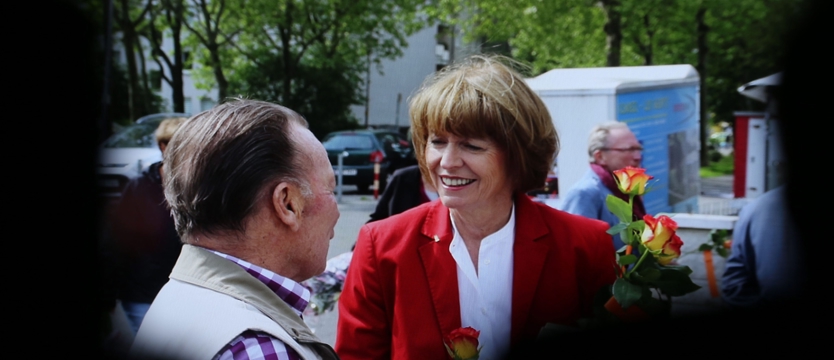 Zaatakowana kandydatka wygrała wybory