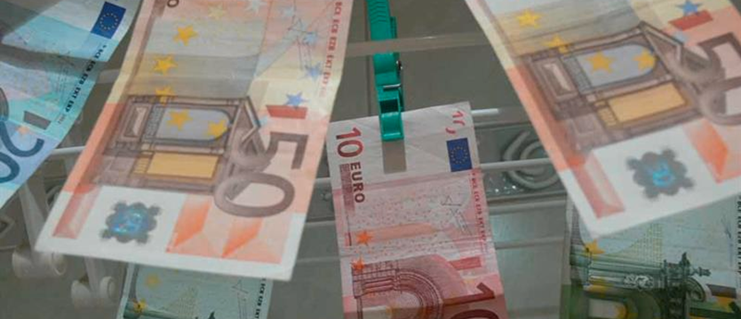 Jak zniszczyć milion euro?