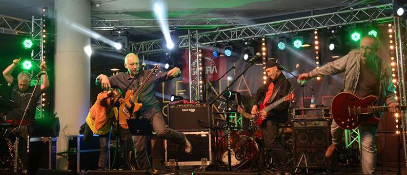 Przyjadą Elektryczne Gitary