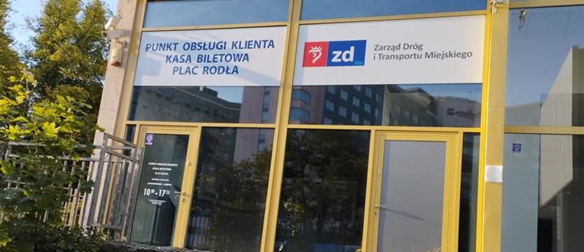 Uczniowie jeżdżą za darmo, ale... trzeba zadbać o uprawnienia