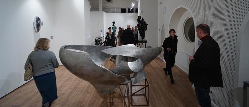 Sfinks i wieloryb. Hołd dla twórców awangardy