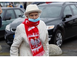 Biało-czerwony rajd przejechał ulicami Szczecina