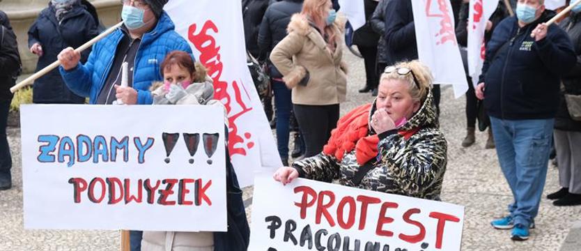 Protestowali przed magistratem