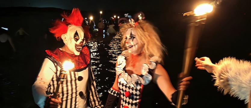 Stwory nad Miedwiem. Kąpiel pełna grozy