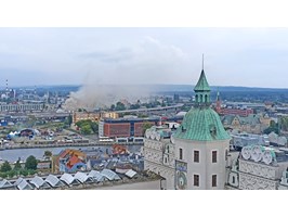 Kłęby dymu nad szczecińskim portem
