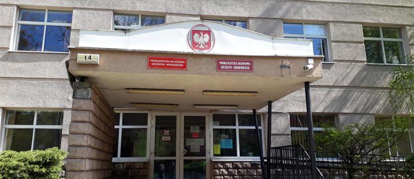 Sześciu mężczyzn usłyszało zarzuty dotyczące pornografii dziecięcej